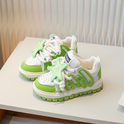 Unisex  top sneaker, very free for movemen